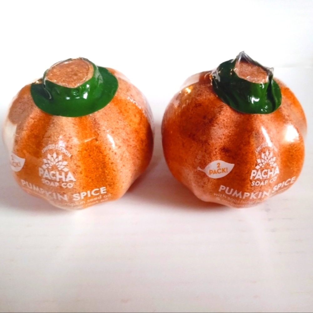2 X Pacha Pumpkin Spice Froth Bath Bombs